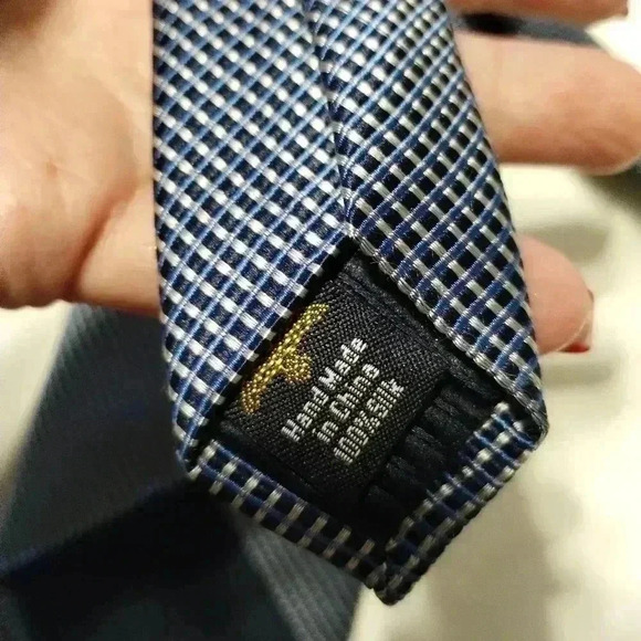 Eagle Shirtmakers Blue Polka Dot Tie - Picture 4 of 5